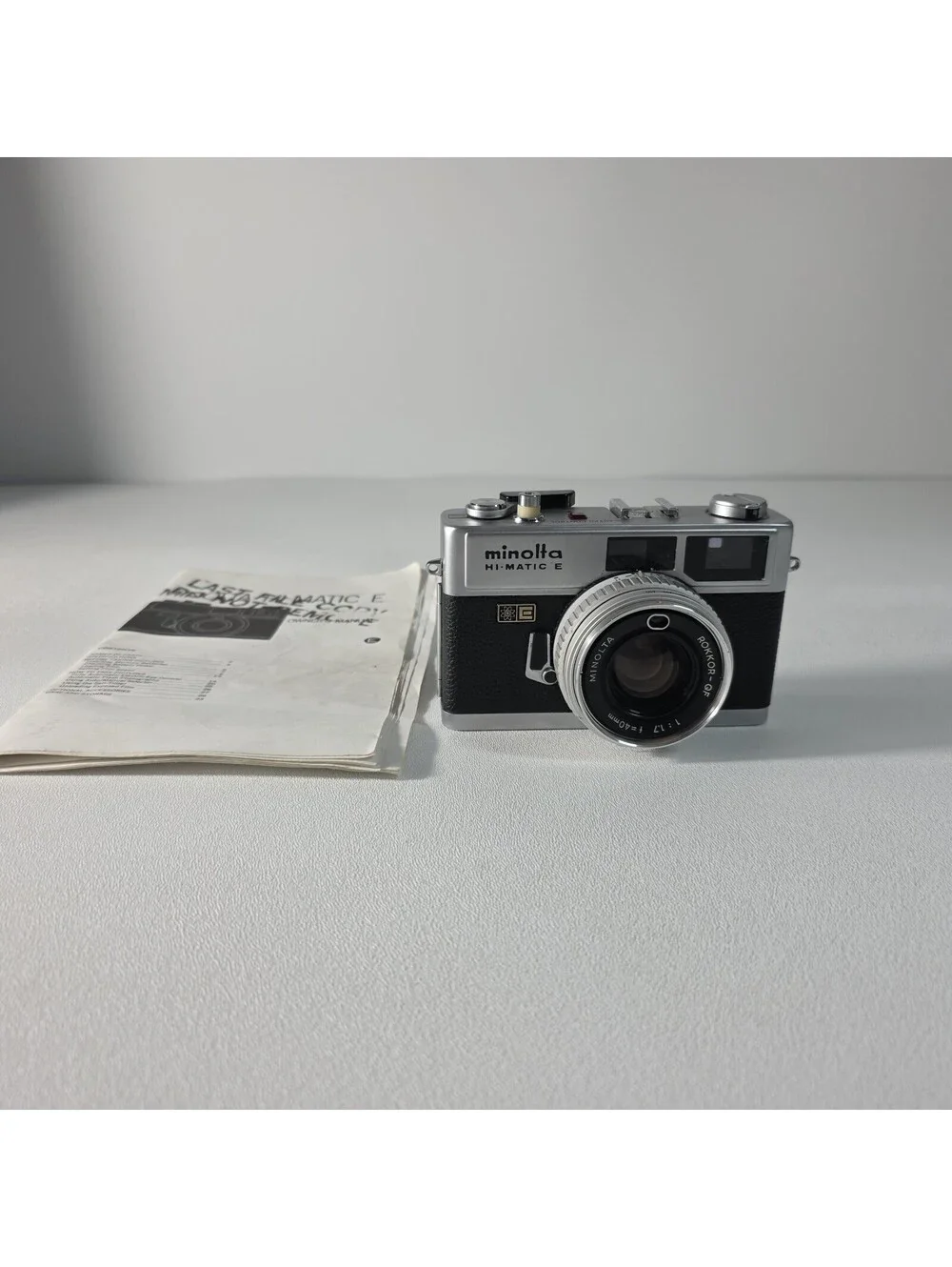 Minolta Hi-Matic E Rangefinder 35mm Film Camera 40mm F1.7 UNTESTED